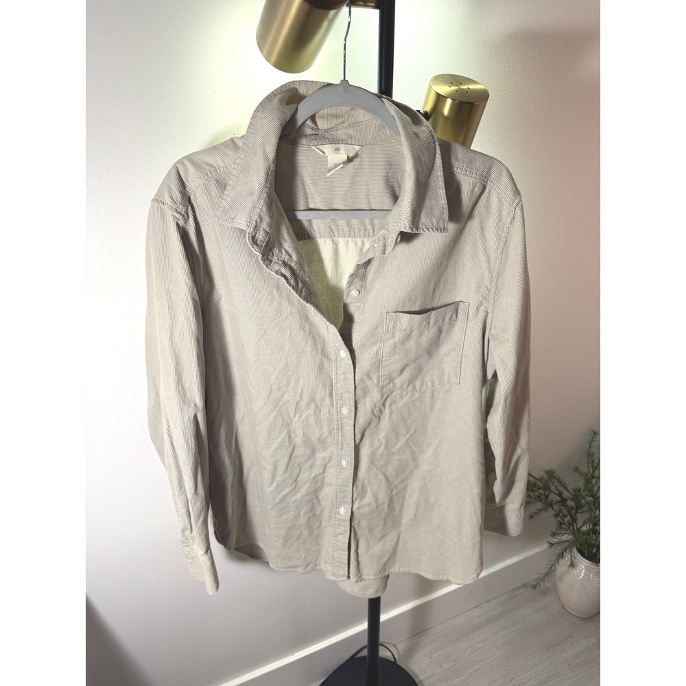 H&M corduroy lightweight fall basic layer tan neutral perfect fall essential med